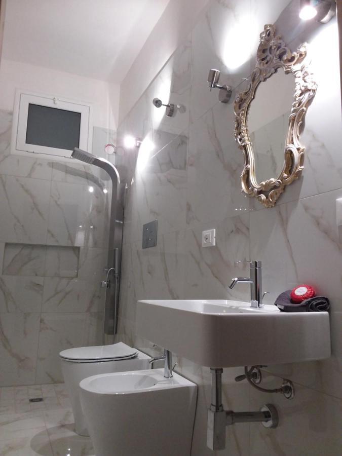Terrazzo Esclusivo Con Zona Solarium Da 200 Mq Leilighet Valderice Eksteriør bilde